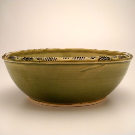 B64: Main image for Bowl made by Margaret Pankhurst