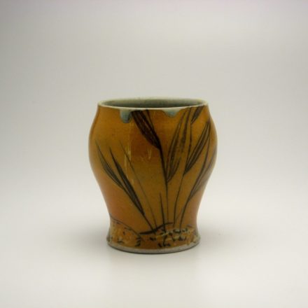C26: Main image for Cup made by Nancy Barbour