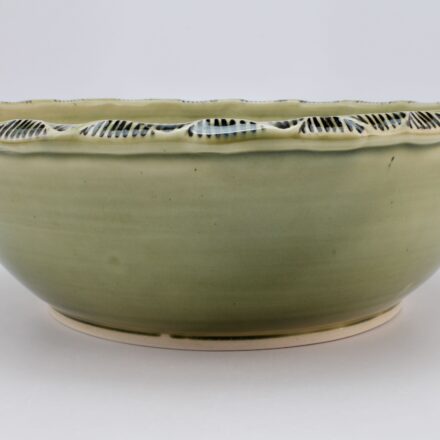 B64: Main image for Bowl made by Margaret Pankhurst