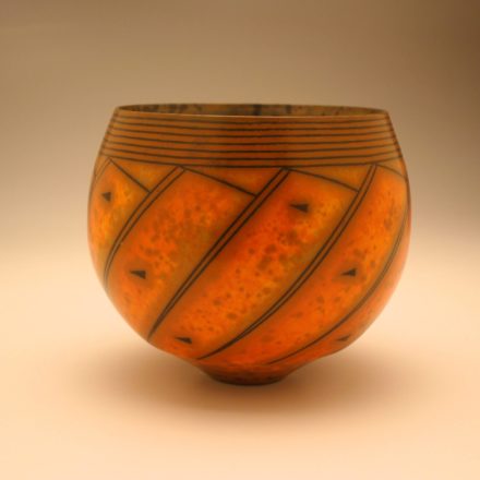 B174: Main image for Bowl made by Duncan Ross