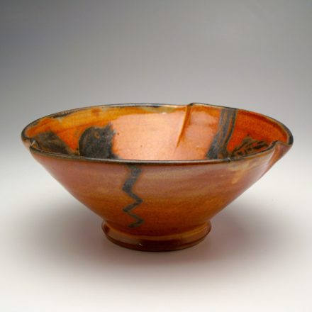 B207: Main image for Bowl made by John Vasquez