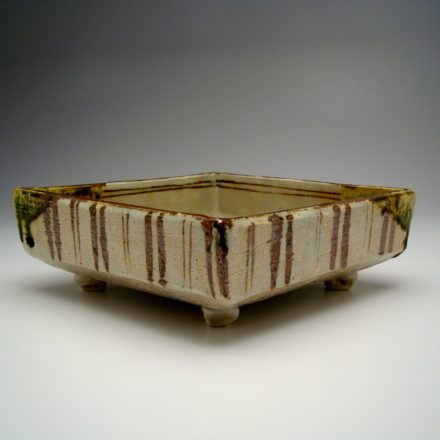B208: Main image for Bowl made by Unknown (Japan)