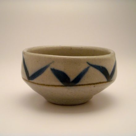B59: Main image for Bowl made by Jan McKeachie Johnston