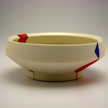 B93: Main image for Bowl made by Kari Smith