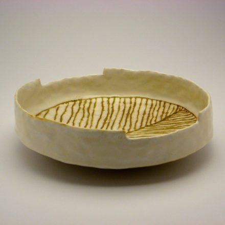 B95: Main image for Bowl made by Emily Schroeder