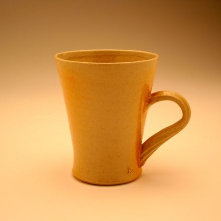 C159: Main image for Cup made by Rebecca Harvey
