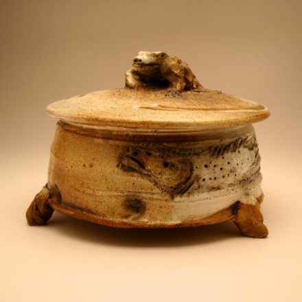 J08: Main image for Lidded Jar made by Ron Meyers