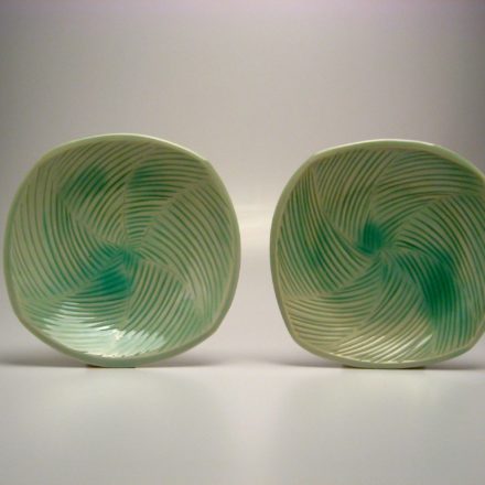 P255: Main image for Set of Bowls made by Leah Leitson