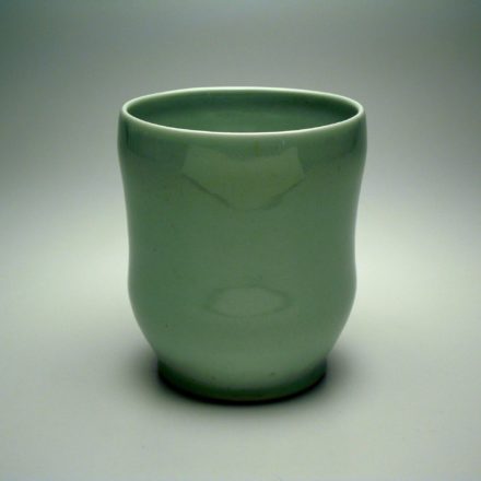 C219: Main image for Cup made by Peter Beasecker