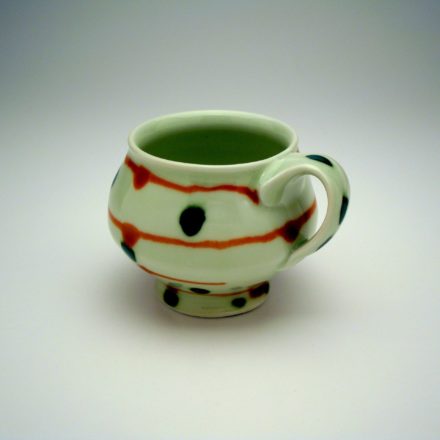 C329: Main image for Cup made by Sarah Jaeger