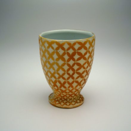 C401: Main image for Cup made by Louise Rosenfield
