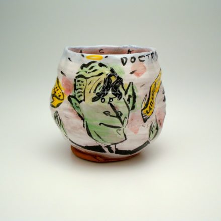 C445: Main image for Cup made by Deirdre Daw