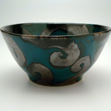 B313: Main image for Bowl made by Louise Rosenfield