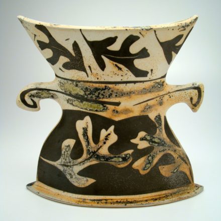 V77: Main image for Vase made by Kate Inskeep