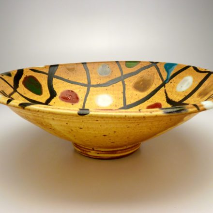 B399: Main image for Bowl made by Clary Illian