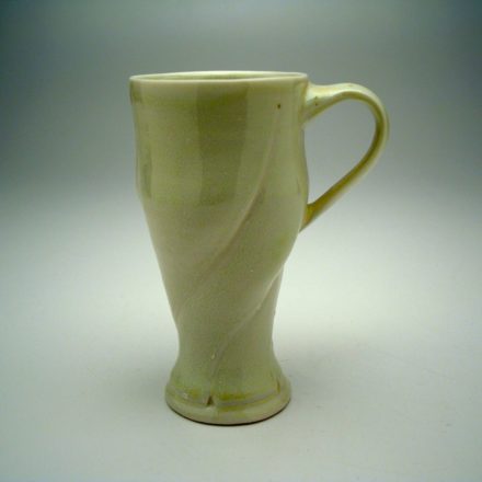 C460: Main image for Cup made by Leah Leitson