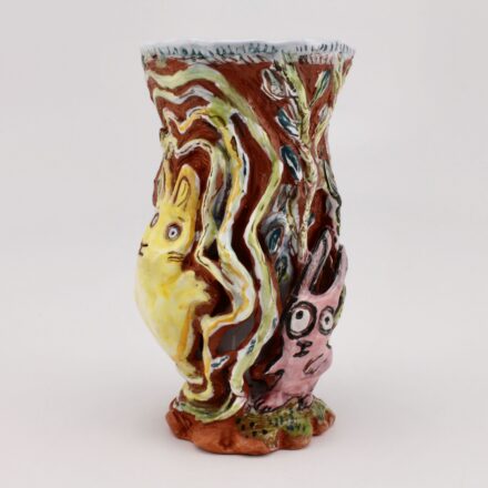 C644: Main image for Cup made by Deirdre Daw