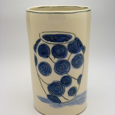 V116: Main image for Vase made by Molly Hatch