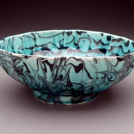 B473: Main image for Bowl made by Andrew Martin