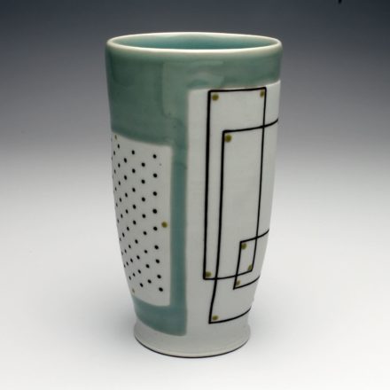 C592: Main image for Cup made by Nan Coffin