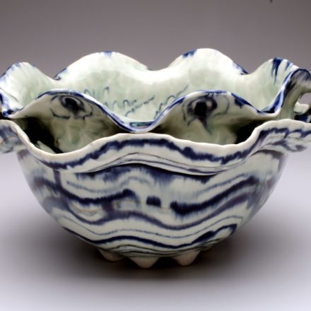 SW173: Main image for Serving Bowl made by Leanne McClurg