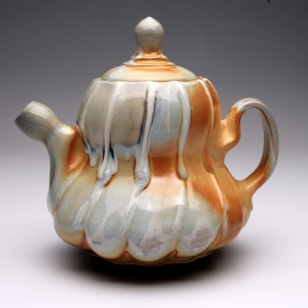 T68: Main image for Teapot made by Brenda Lichman