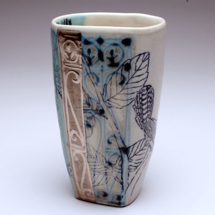 C620: Main image for Cup made by Julia Galloway