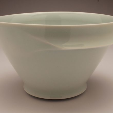 B497: Main image for Bowl made by Munemitsu Taguchi