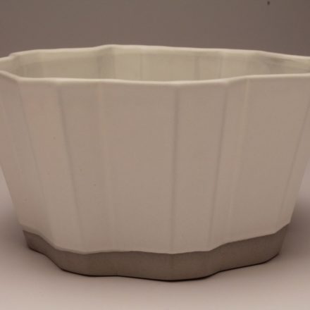 B502: Main image for Bowl made by Tyler Lotz