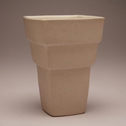 C776: Main image for Cup made by Hiroe Hanazono