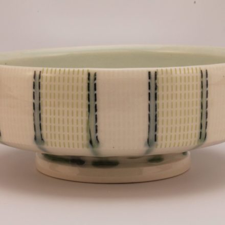B568: Main image for Bowl made by Paul Donnelly