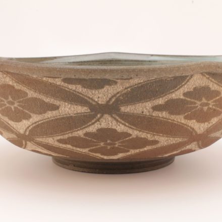 B572: Main image for Serving Bowl made by Forrest Lesch-Middelton