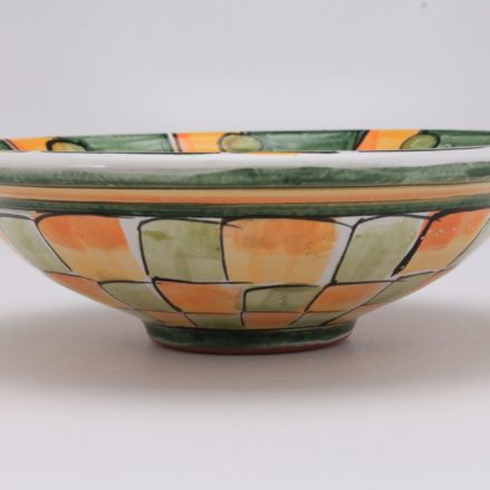 B607: Main image for Bowl made by Karin Kraemer