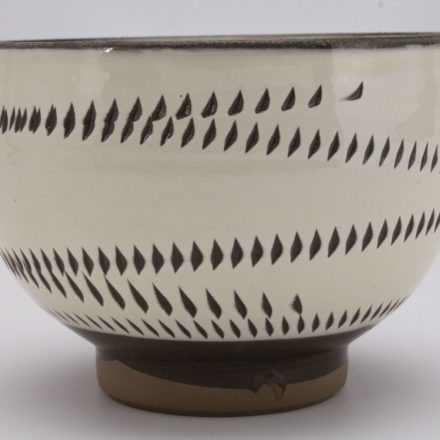 B613: Main image for Nuki Tobikanna Soba Bowl made by Onda Yaki