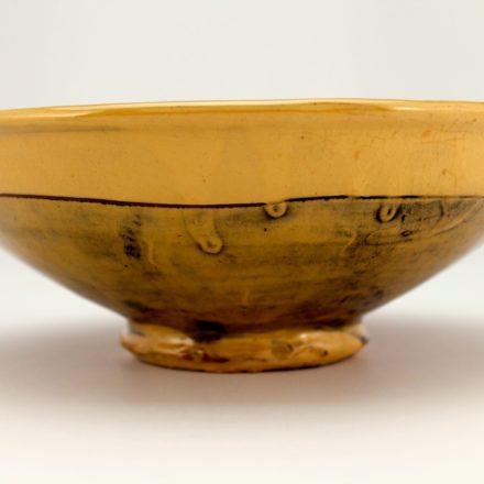 B624: Main image for Bowl made by Louise Gardelle