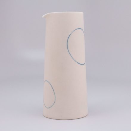 C909: Main image for Cup made by Lara Scobie