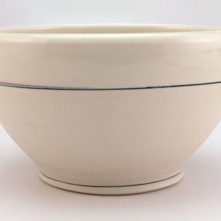 B681: Main image for Bowl made by Amy Halko