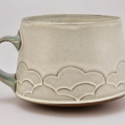 C1059: Main image for Cup made by Sarah Pike