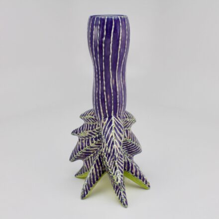 V168: Main image for Vase made by Kadri Parnamets