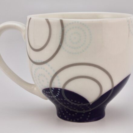 C1112: Main image for Cup made by Meredith Host