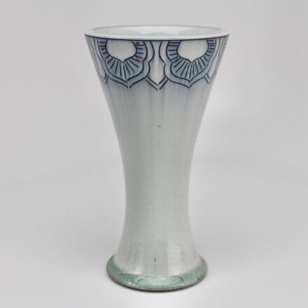 V179: Main image for Vase made by Steven Young Lee