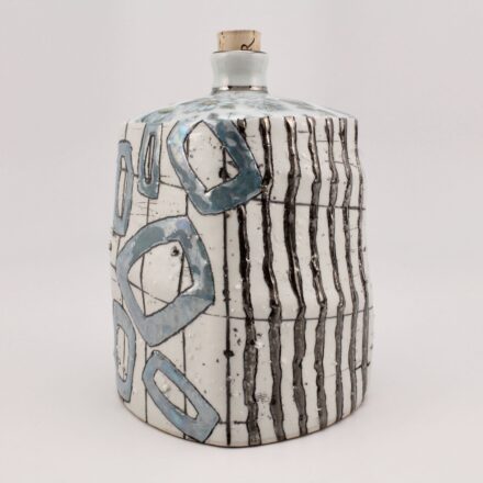 PV139: Main image for Bottle with Cork made by Gillian Parke