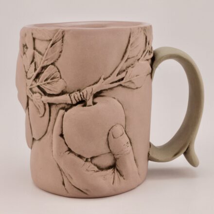 C1289: Main image for Honrando al Pizcador de Manzanas Mug made by Juan Barroso