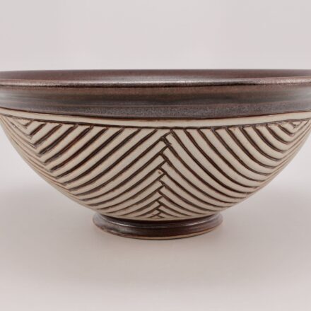 B901: Main image for Carved Bowl made by David MacDonald