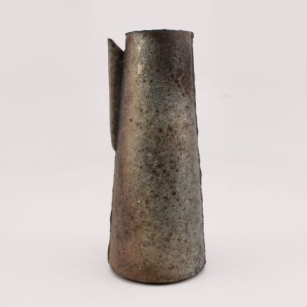 PV137: Main image for Pouring Vessel made by Lindsay Oesterritter
