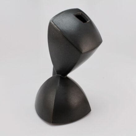 V281: Main image for Vase made by Olivia Tani