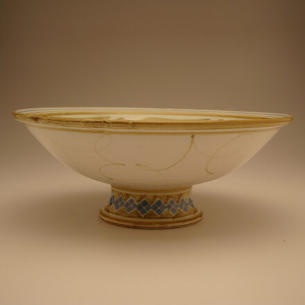 B950: Main image for Large Bowl made by Laurence McGowan