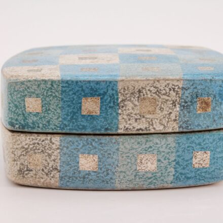 J129: Main image for Trinket Box made by Kunio Watanabe