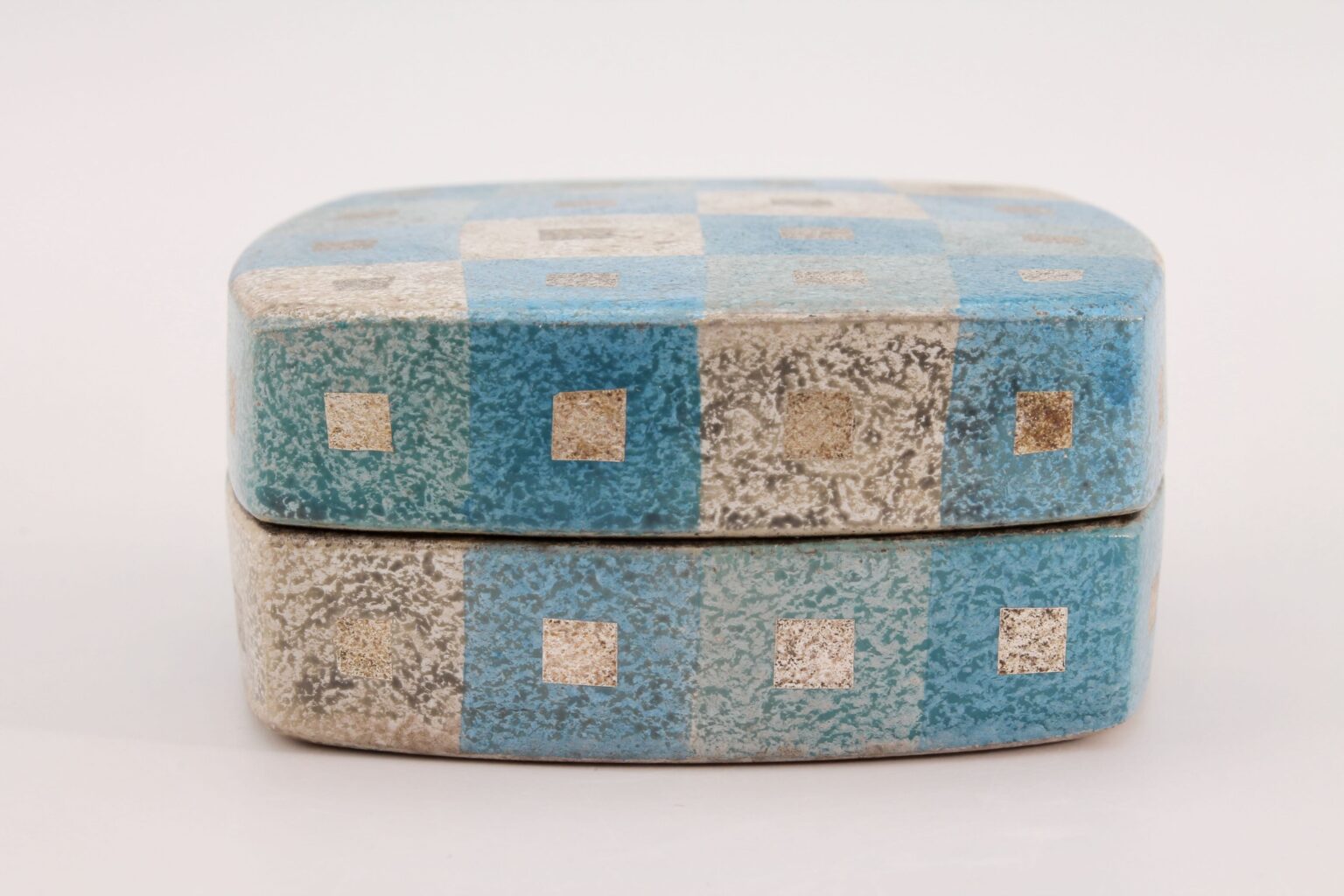 Made by Kunio Watanabe